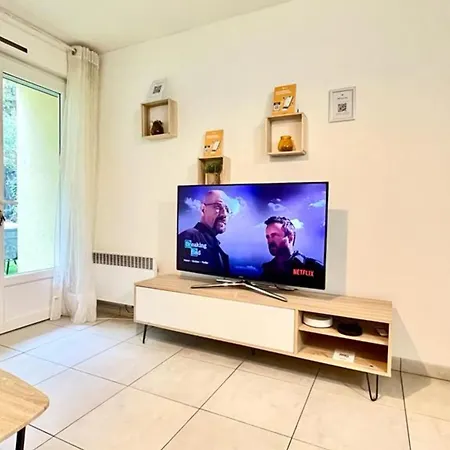 Le Cosy Wifi Clim Jardin Pros Servicesconciergerie Apartamento Montpellier