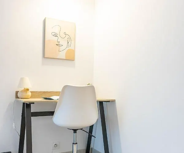 Le Cosy Wifi Clim Jardin Pros Servicesconciergerie